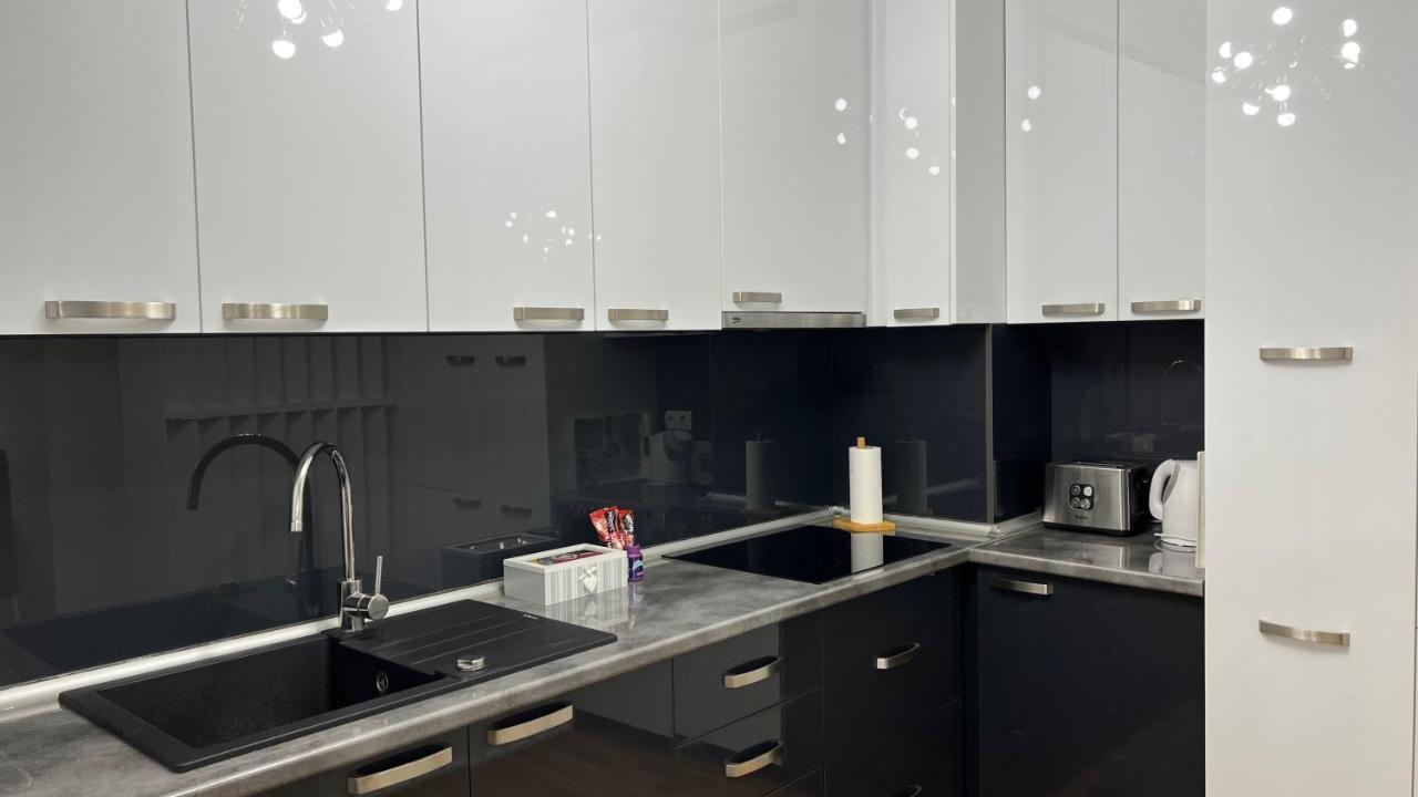 Apartman Nejra Тузла Экстерьер фото